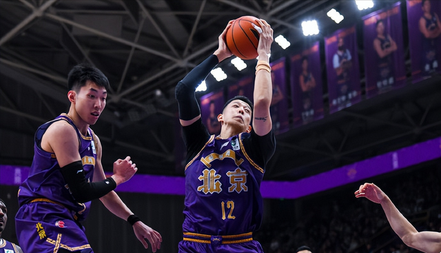 马竞回应拉波尔塔关于阿尔瓦雷斯的言论：卖给巴萨概率为0